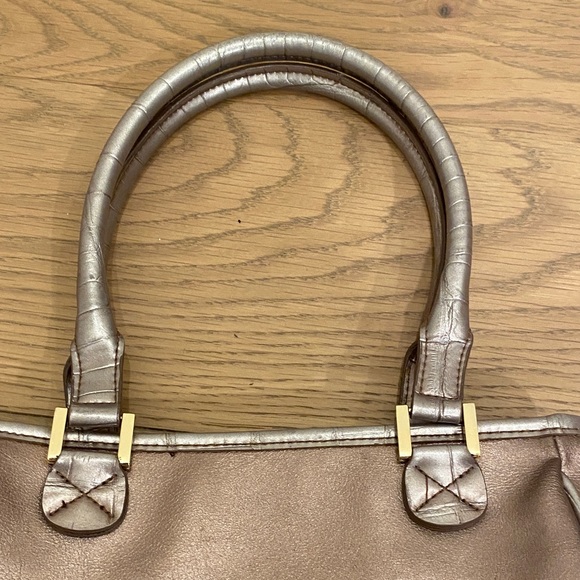 Y2K Liz Claiborne Rose Gold Shoulder Bag - Picture 9 of 13